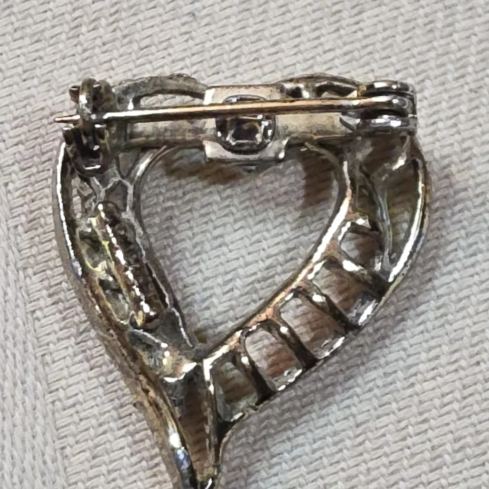 1928 beast brooches